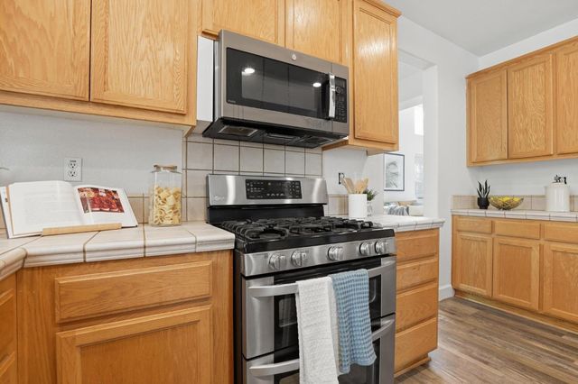 1178 Jewelflower, Plumas Lake, CA 95961