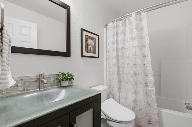 1178 Jewelflower, Plumas Lake, CA 95961