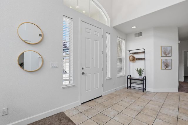 1178 Jewelflower, Plumas Lake, CA 95961