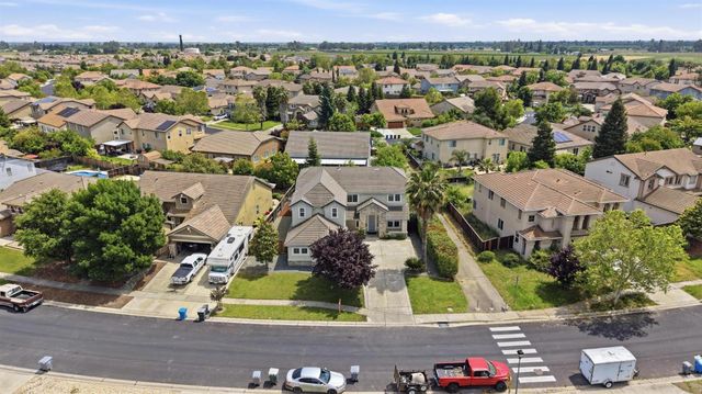 1178 Jewelflower, Plumas Lake, CA 95961