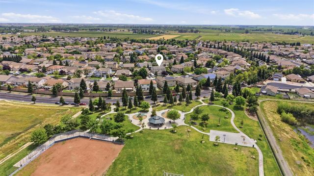 1178 Jewelflower, Plumas Lake, CA 95961