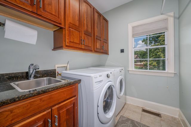 200 Camille Victoria Ct, Mount Juliet, TN 37122