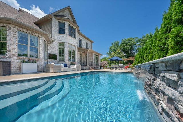 200 Camille Victoria Ct, Mount Juliet, TN 37122