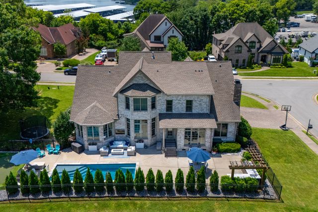 200 Camille Victoria Ct, Mount Juliet, TN 37122