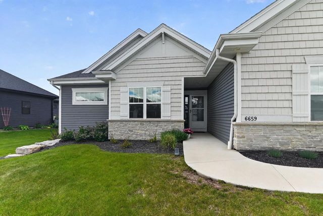 6659 Grouse Woods Road, Deforest, WI 53532
