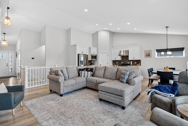 6659 Grouse Woods Road, Deforest, WI 53532