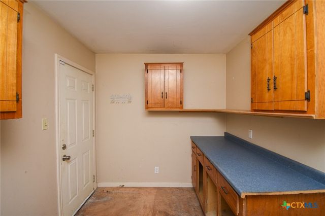 197 Live Oak Drive, Inez, TX 77968