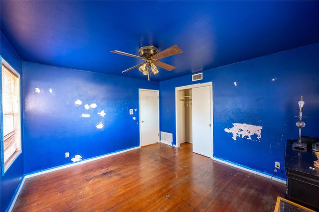 7718 Dillon Street, Houston, TX 77061