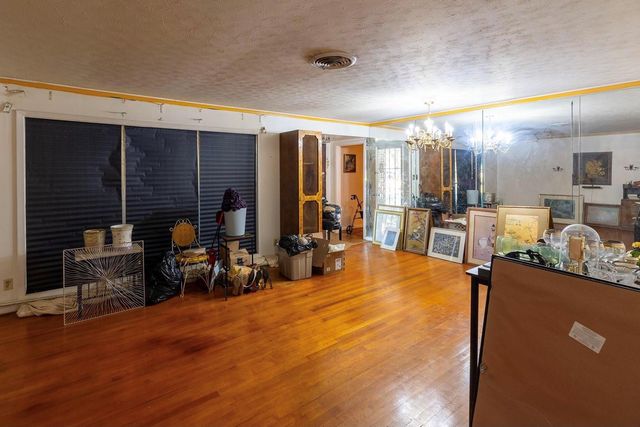 7718 Dillon Street, Houston, TX 77061