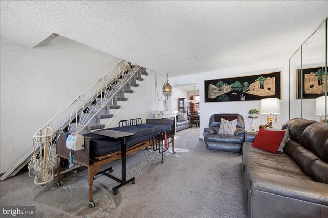 8660 FORREST AVE, Philadelphia, PA 19150