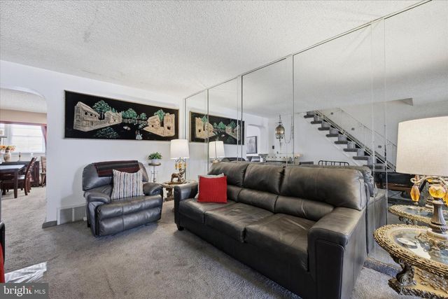 8660 FORREST AVE, Philadelphia, PA 19150