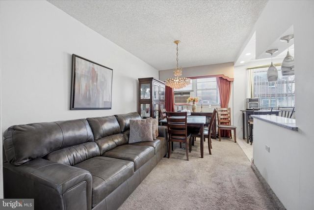 8660 FORREST AVE, Philadelphia, PA 19150