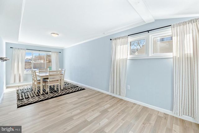 2 NORMAN AVE, Levittown, PA 19055