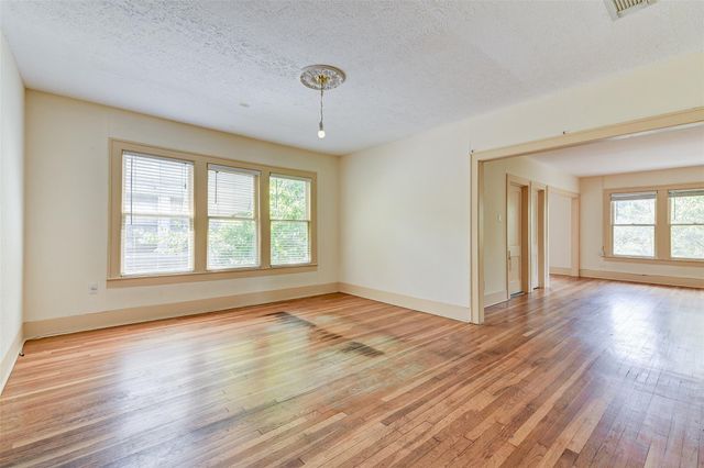 1737 Branard Street, Houston, TX 77098