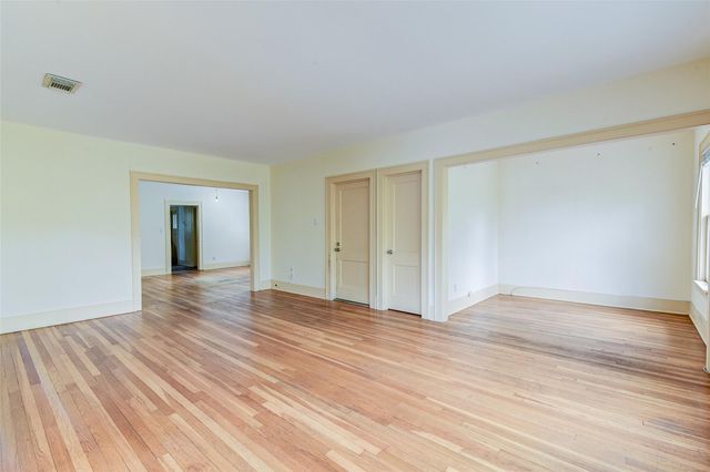 1737 Branard Street, Houston, TX 77098