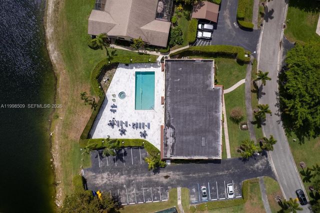 23359 Barlake Dr, Boca Raton, FL 33433