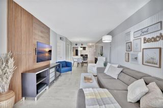 300 Golden Isles Dr 204, Hallandale Beach, FL 33009