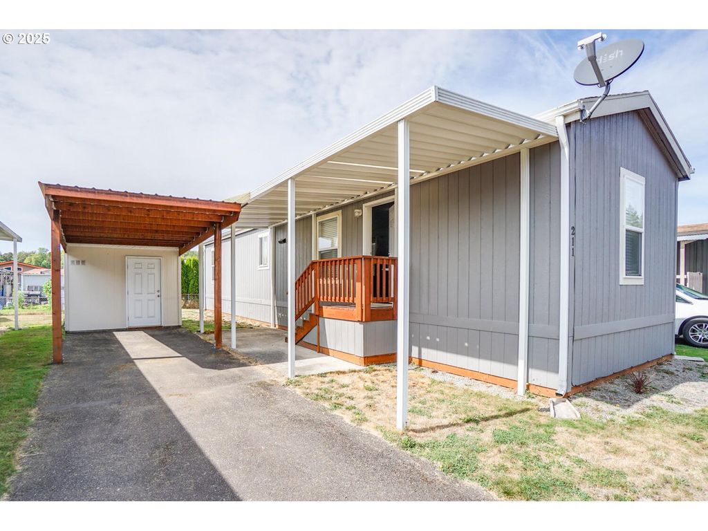 300 Sw 7TH Ave 211, Battle Ground, WA 98604