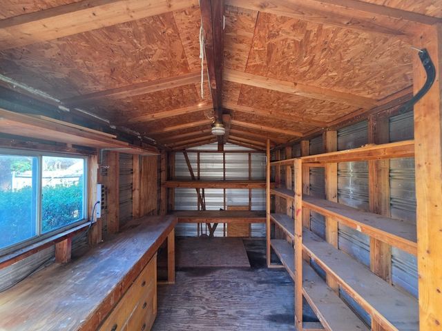 5708 Starlight Drive, Haltom City, TX 76117