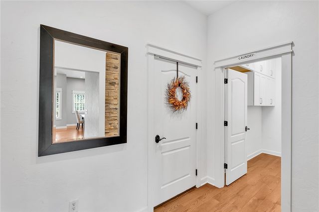 2726 Clay Pike, North Huntingdon, PA 15642