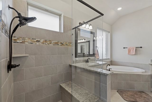 2204 Simpson Lane, Mansfield, TX 76063