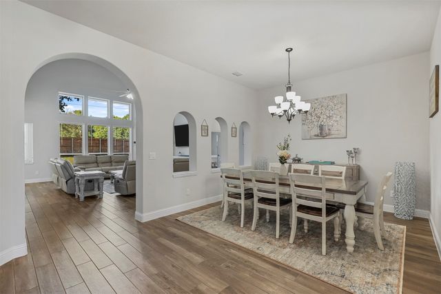 2204 Simpson Lane, Mansfield, TX 76063