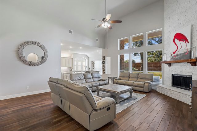 2204 Simpson Lane, Mansfield, TX 76063