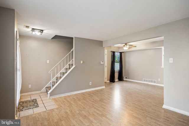 19 WOODVALE DR, Atco, NJ 08004