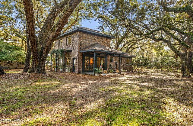 8 Saltwind Drive, St. Helena Island, SC 29920