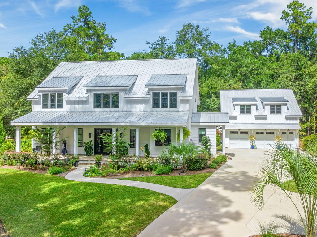 672 Barbados Drive, Charleston, SC 29492