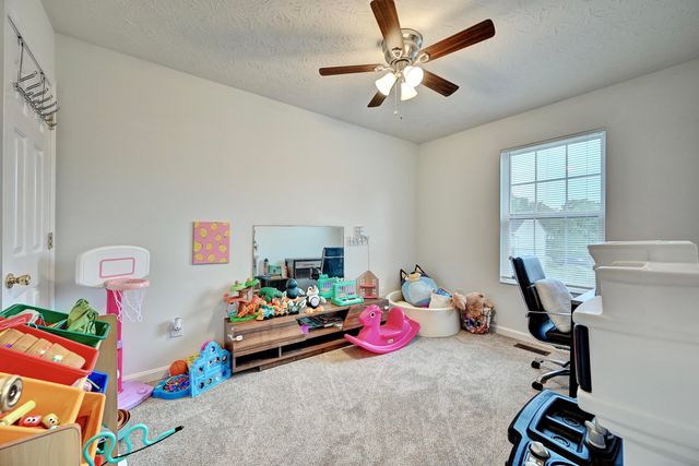 833 Virginiabradford Court, Elsmere, KY 41018