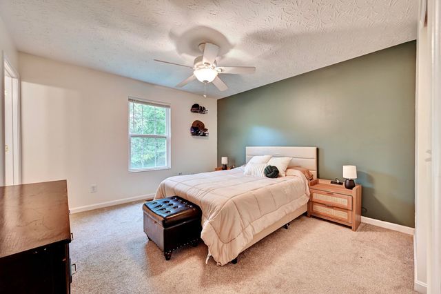 833 Virginiabradford Court, Elsmere, KY 41018