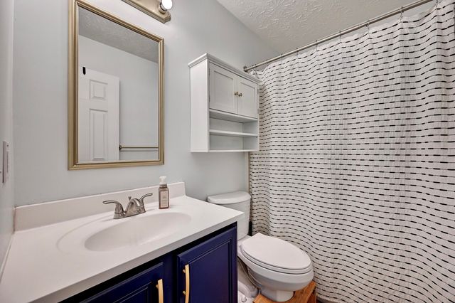 833 Virginiabradford Court, Elsmere, KY 41018