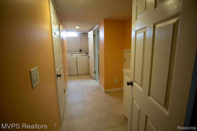 35470 Dearing Drive, Sterling Heights, MI 48312