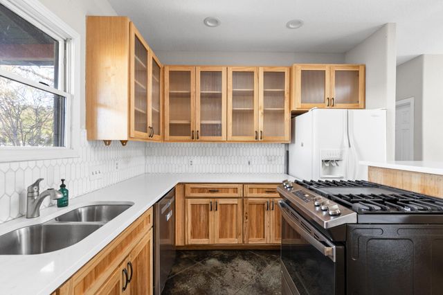 2203 Lindell Ave, Austin, TX 78704