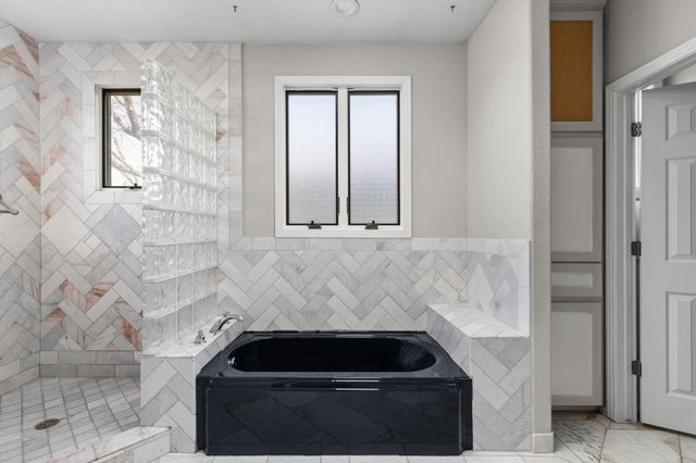 2203 Lindell Ave, Austin, TX 78704