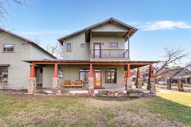 2203 Lindell Ave, Austin, TX 78704