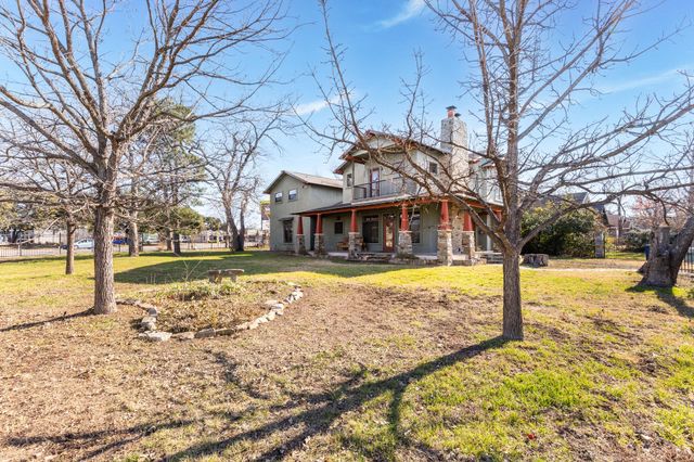 2203 Lindell Ave, Austin, TX 78704