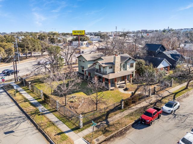 2203 Lindell Ave, Austin, TX 78704