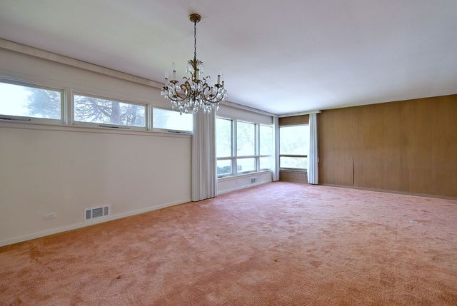 4409 W Lunt Avenue, Lincolnwood, IL 60712