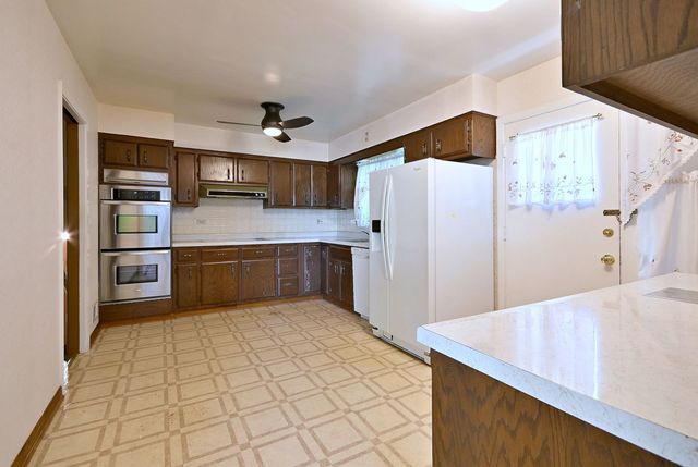 4409 W Lunt Avenue, Lincolnwood, IL 60712