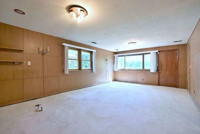 4409 W Lunt Avenue, Lincolnwood, IL 60712