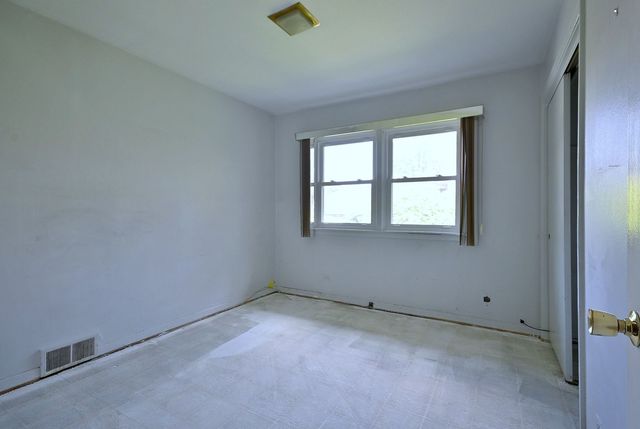 4409 W Lunt Avenue, Lincolnwood, IL 60712