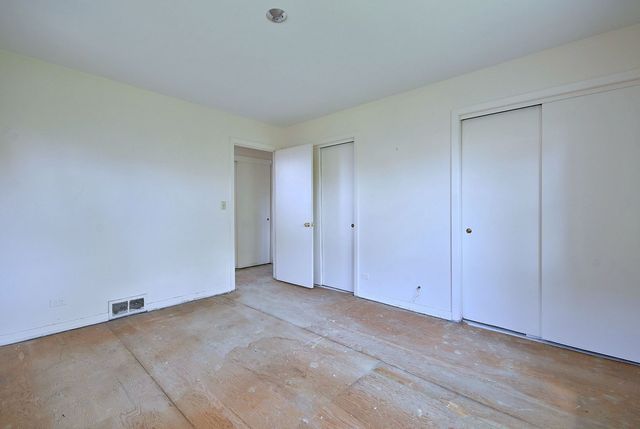 4409 W Lunt Avenue, Lincolnwood, IL 60712