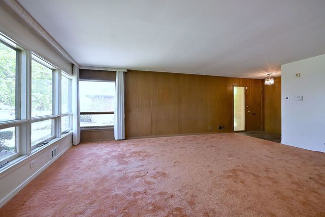 4409 W Lunt Avenue, Lincolnwood, IL 60712