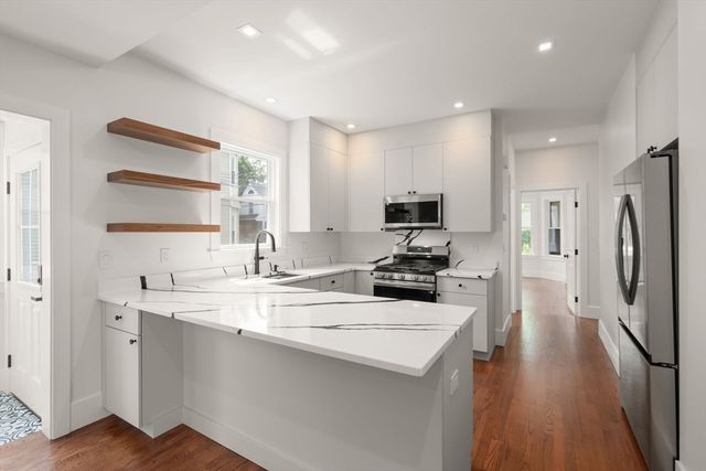 134 Brown Street 2, Waltham, MA 02453