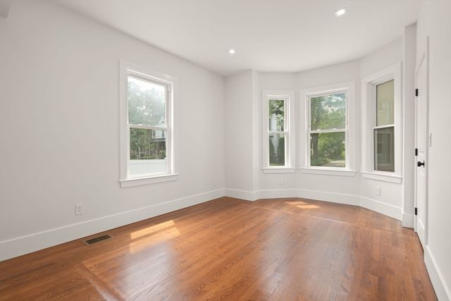 134 Brown Street 2, Waltham, MA 02453