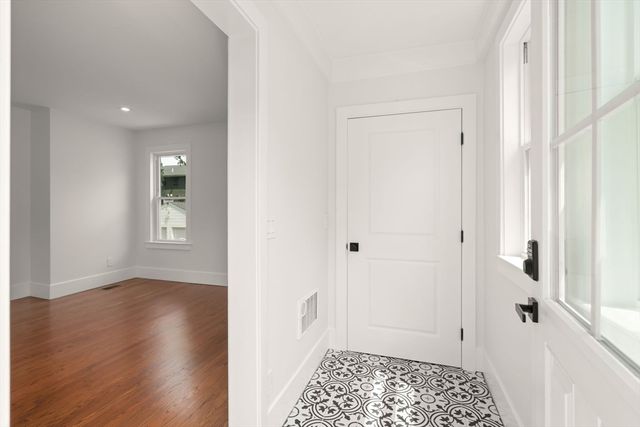 134 Brown Street 2, Waltham, MA 02453