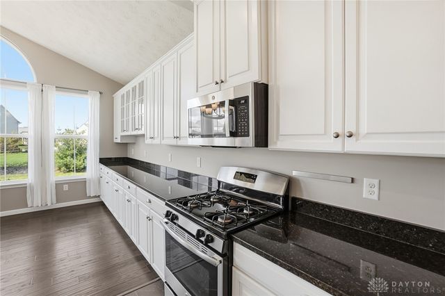 1958 Stone Creek Boulevard, Clearcreek Twp, OH 45458