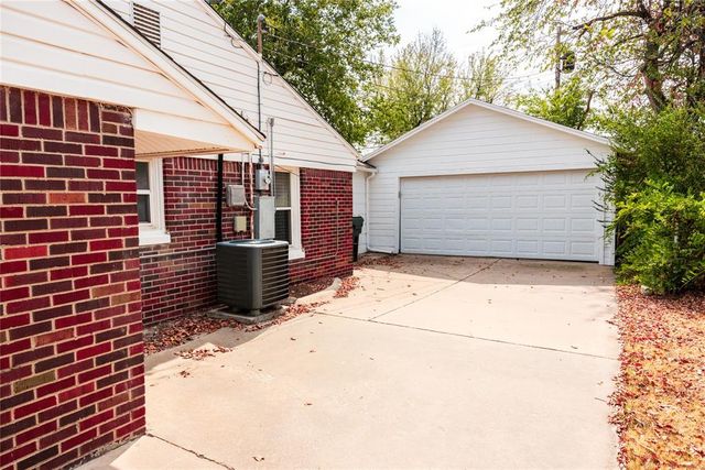508 E Indian Drive, Midwest City, OK 73110